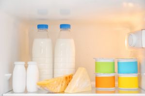 Правила хранения молока и молочных продуктов дома