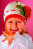 Осенняя шапочка для девочки 3-4 лет крючком. Схема и описание